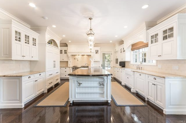 Top 3 Listings in New Canaan