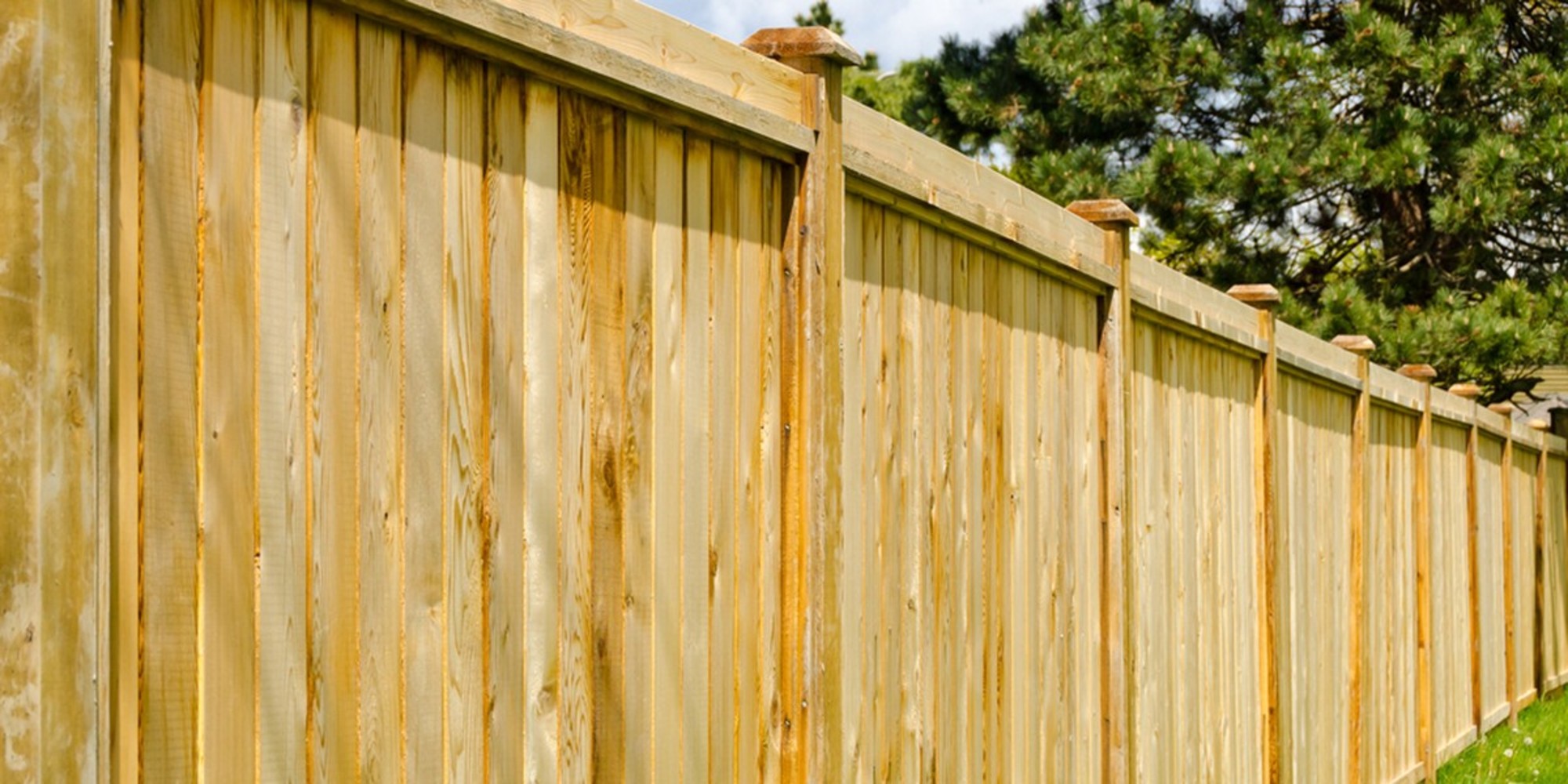 Adding a Fence? Know These 6 Tips Before You Begin 