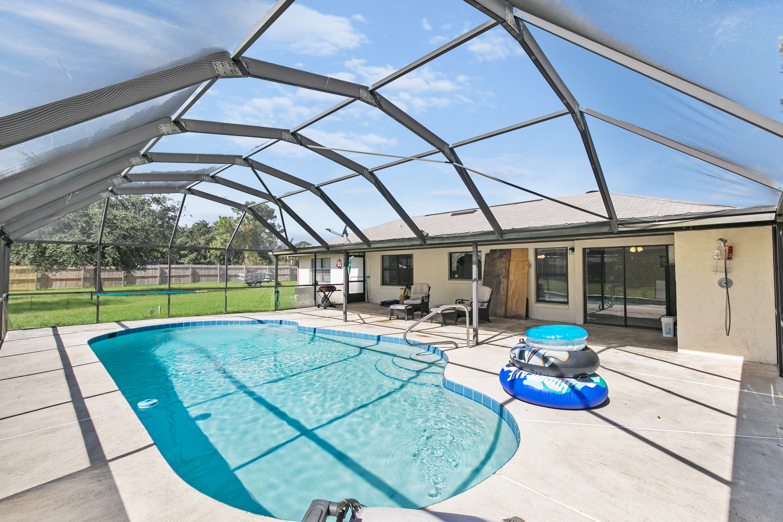 Sold pool home in Lake Wales
