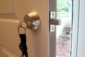 6 Things Everyone Should Do When Moving Into a New House