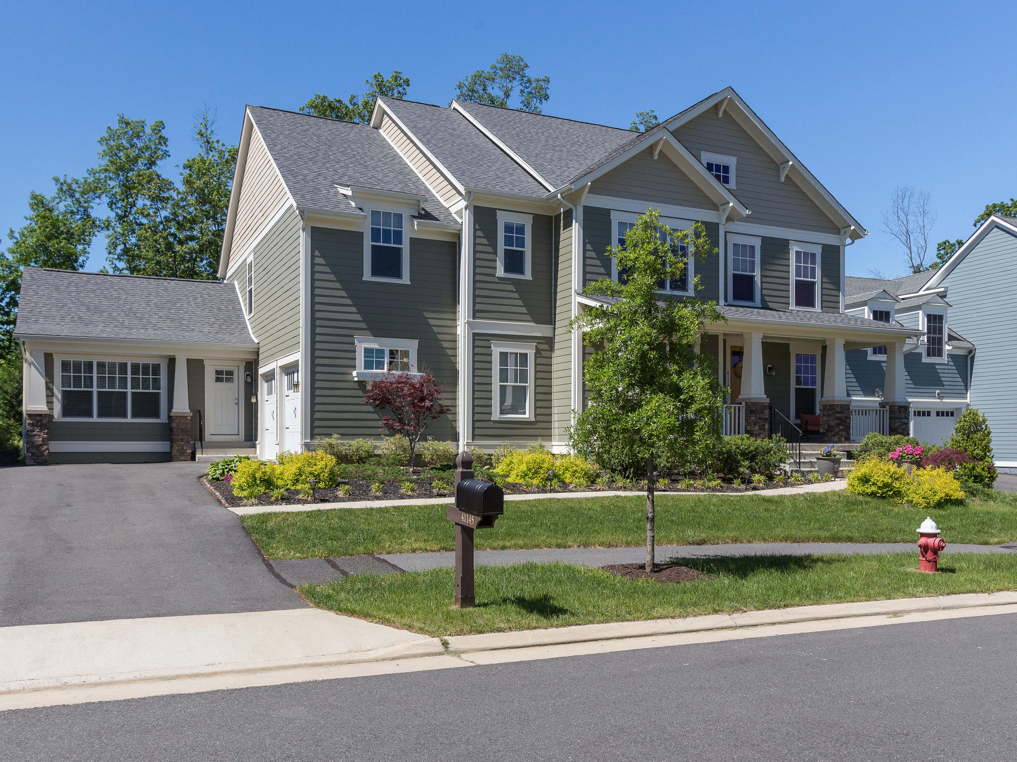 OPEN HOUSE 41145 Sheffield Forest Dr., Aldie VA, Sun 5/21 1-4 PM