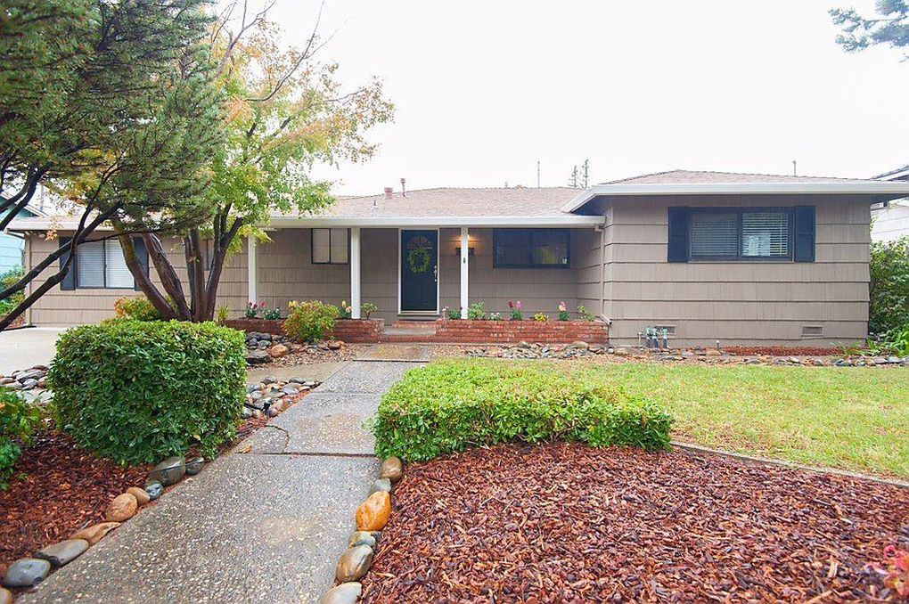 Lowenthal Sells 3109 Murchison