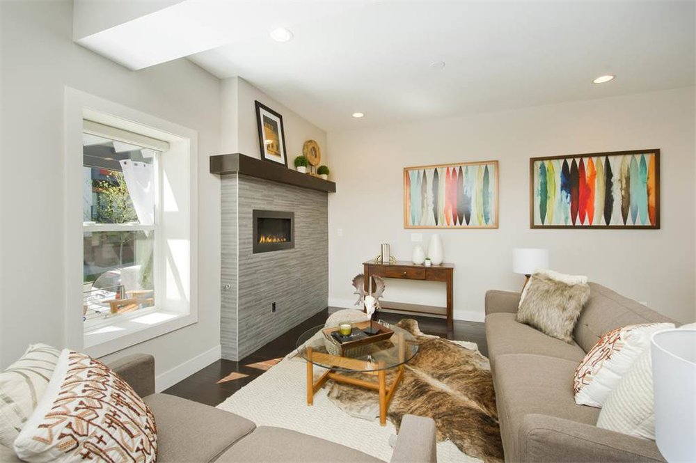 Cristal & Lindsay – Listing Partners