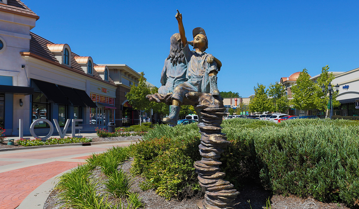 About | Chenal Valley
