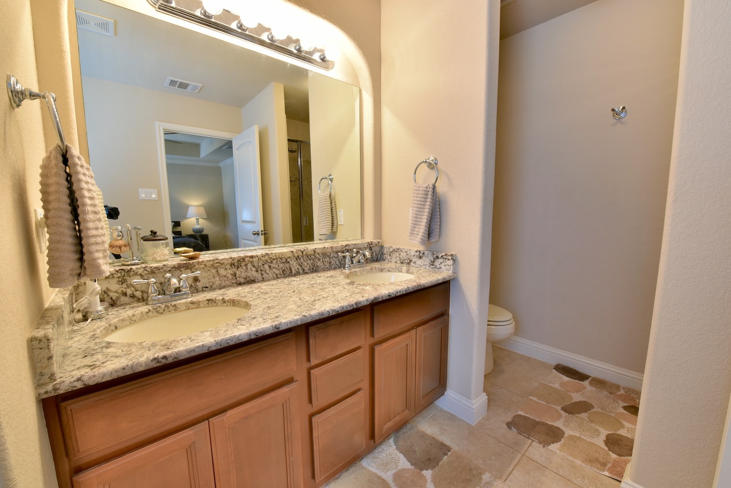image of bathroom with granite for real estate photography austin