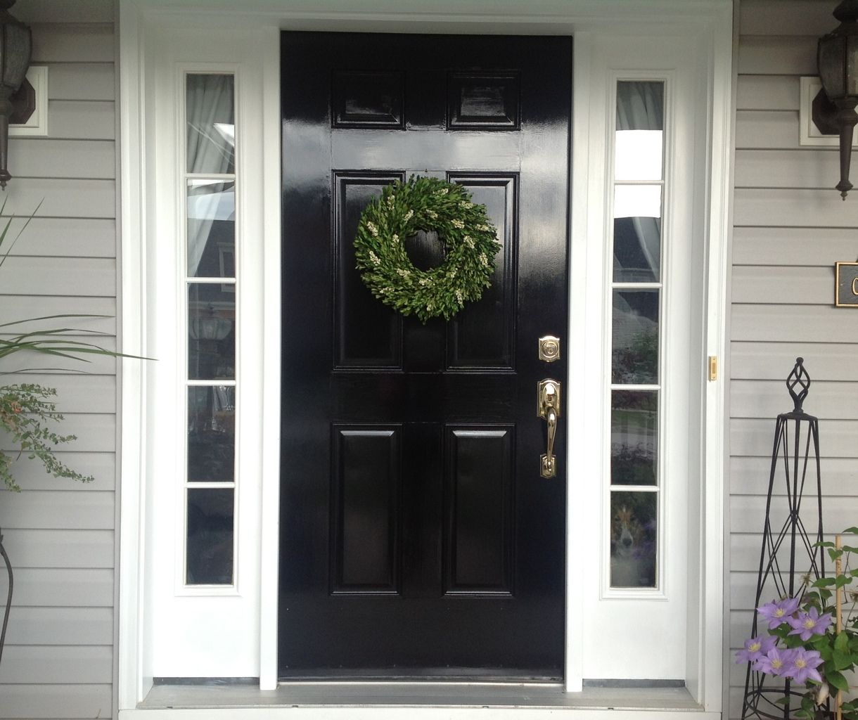 Paint Your Front Door This Color and Your Home Could Be Worth $6,000 More