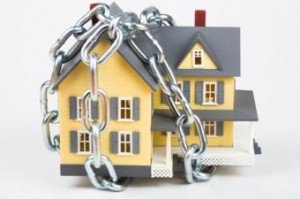 Low Credit Score May be Keeping Many Renters from Homeownership