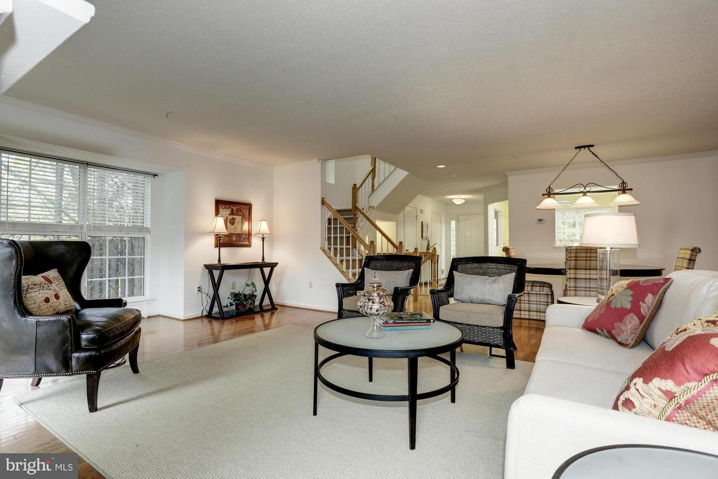 Her expertise in showing the property was masterful.