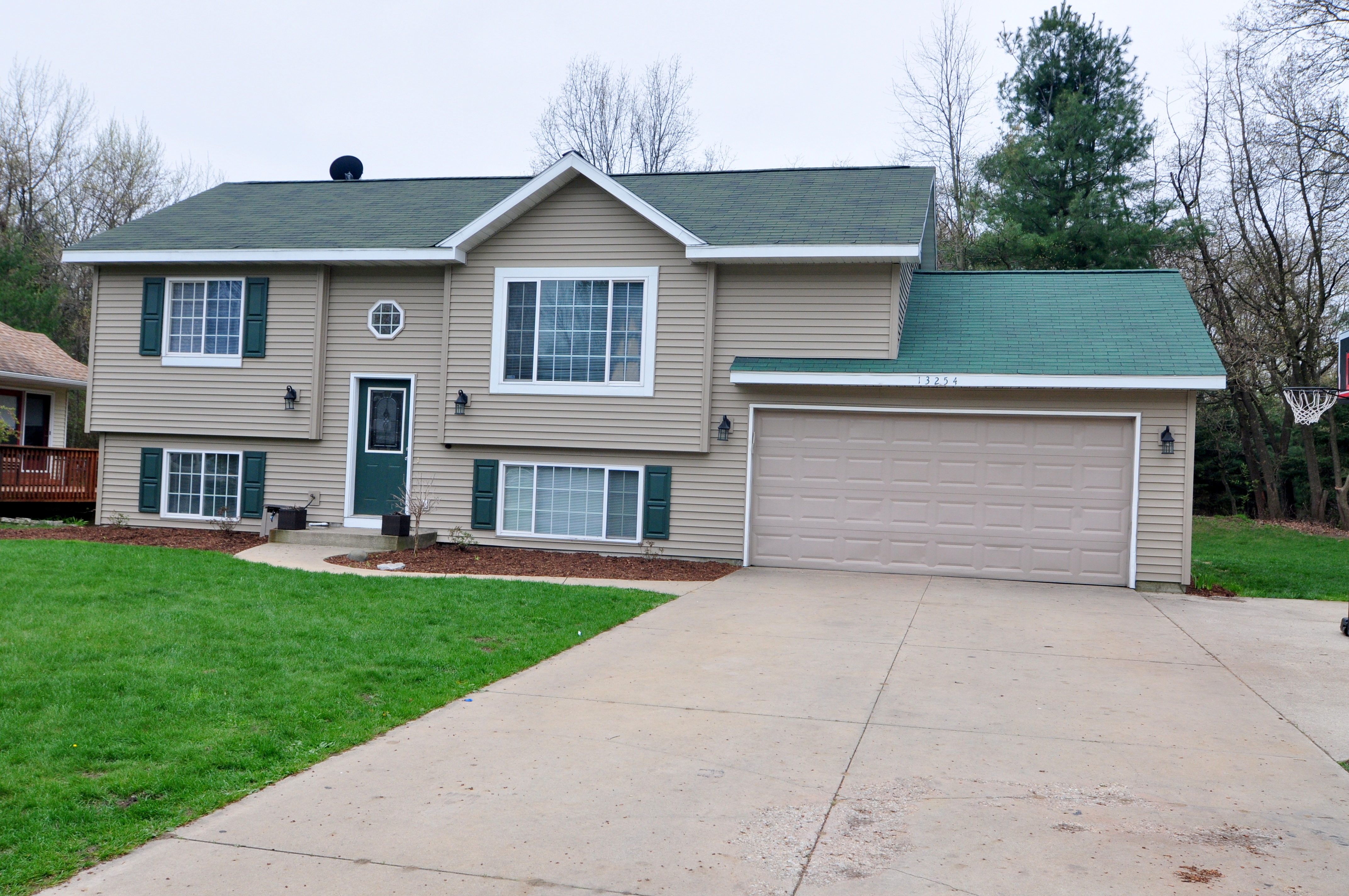 Updated Bi-Level in Holland