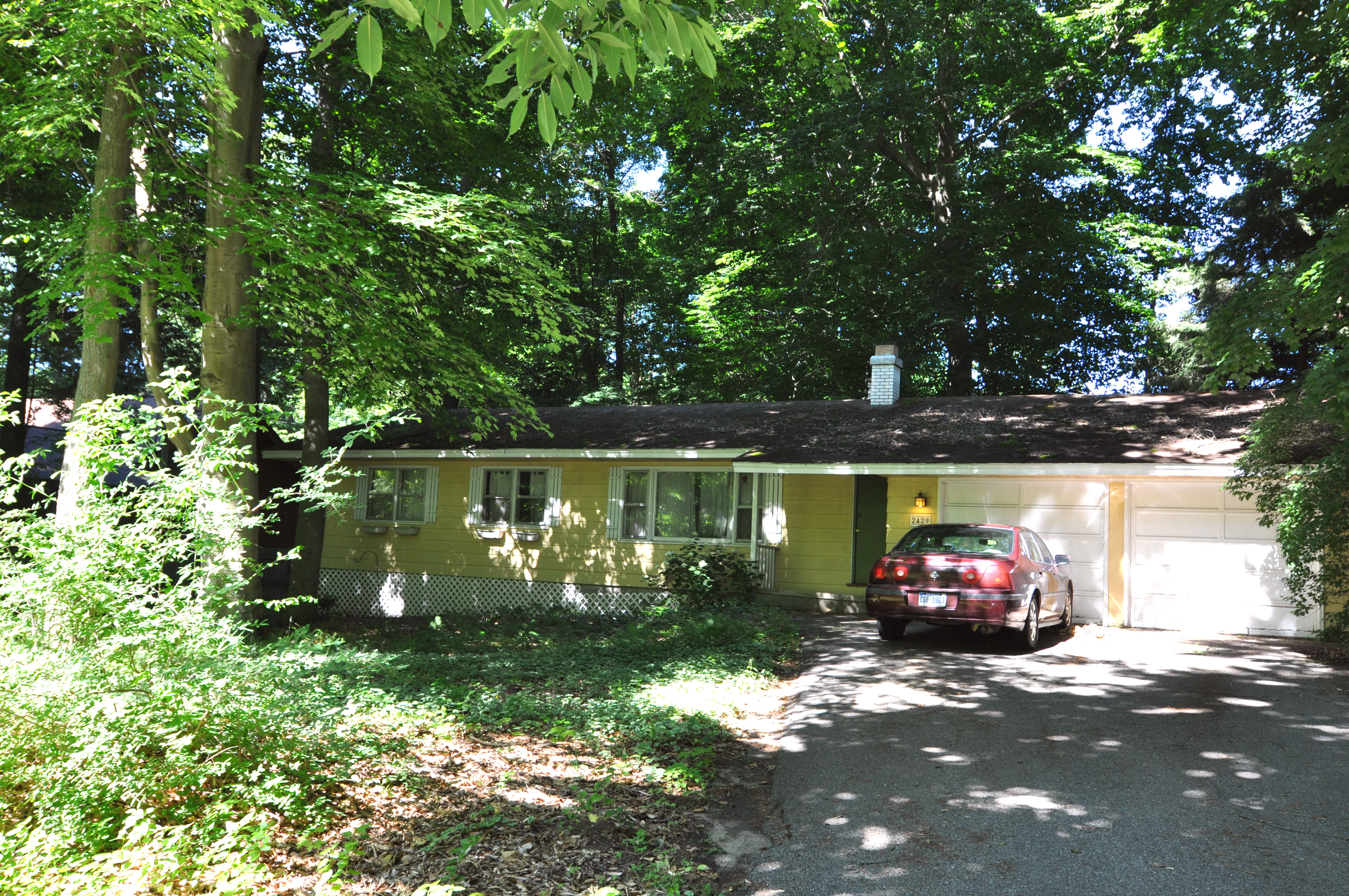 Home Within Walking Distance to Lake Michigan