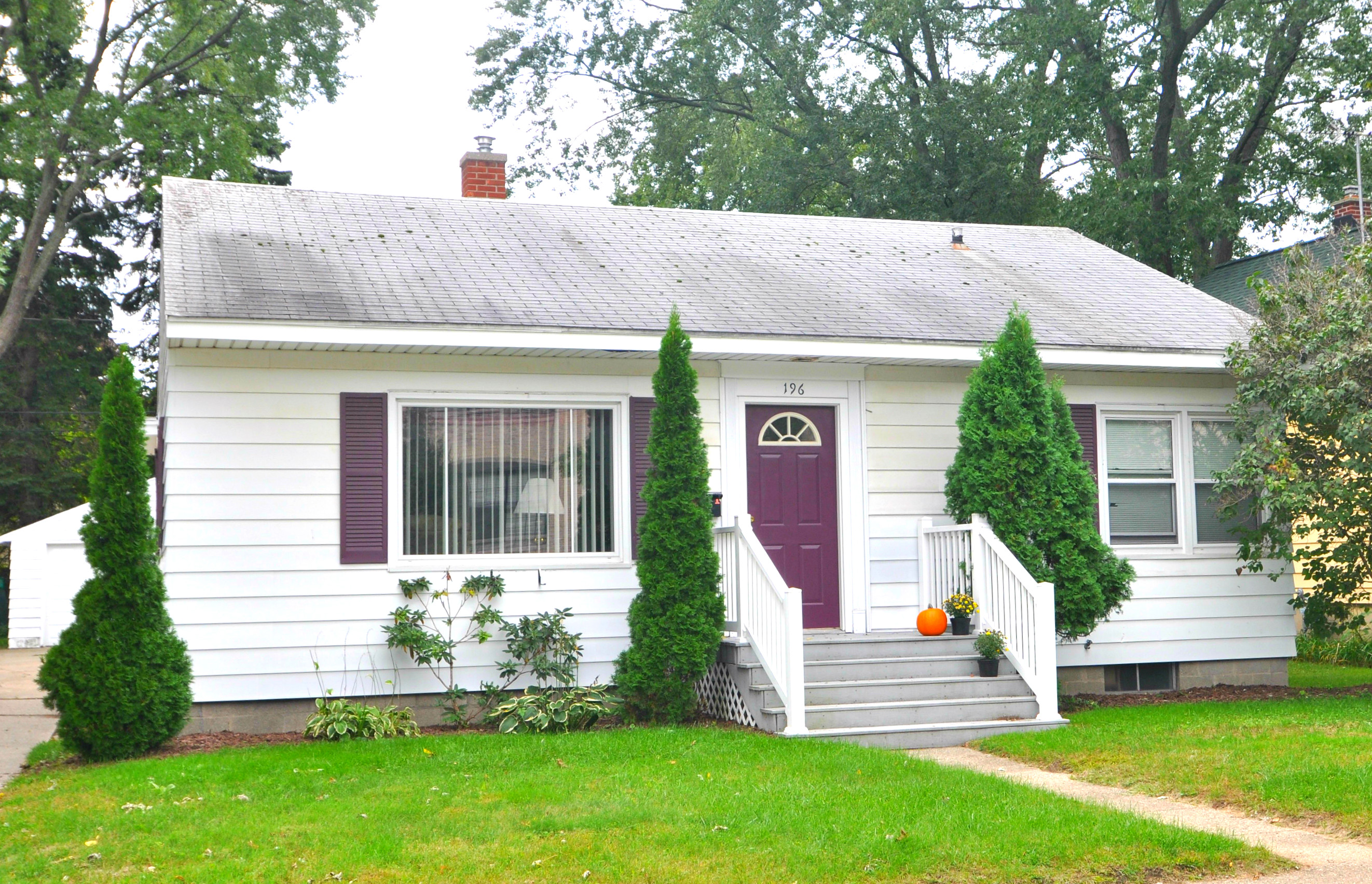 Ranch Near Prospect Park