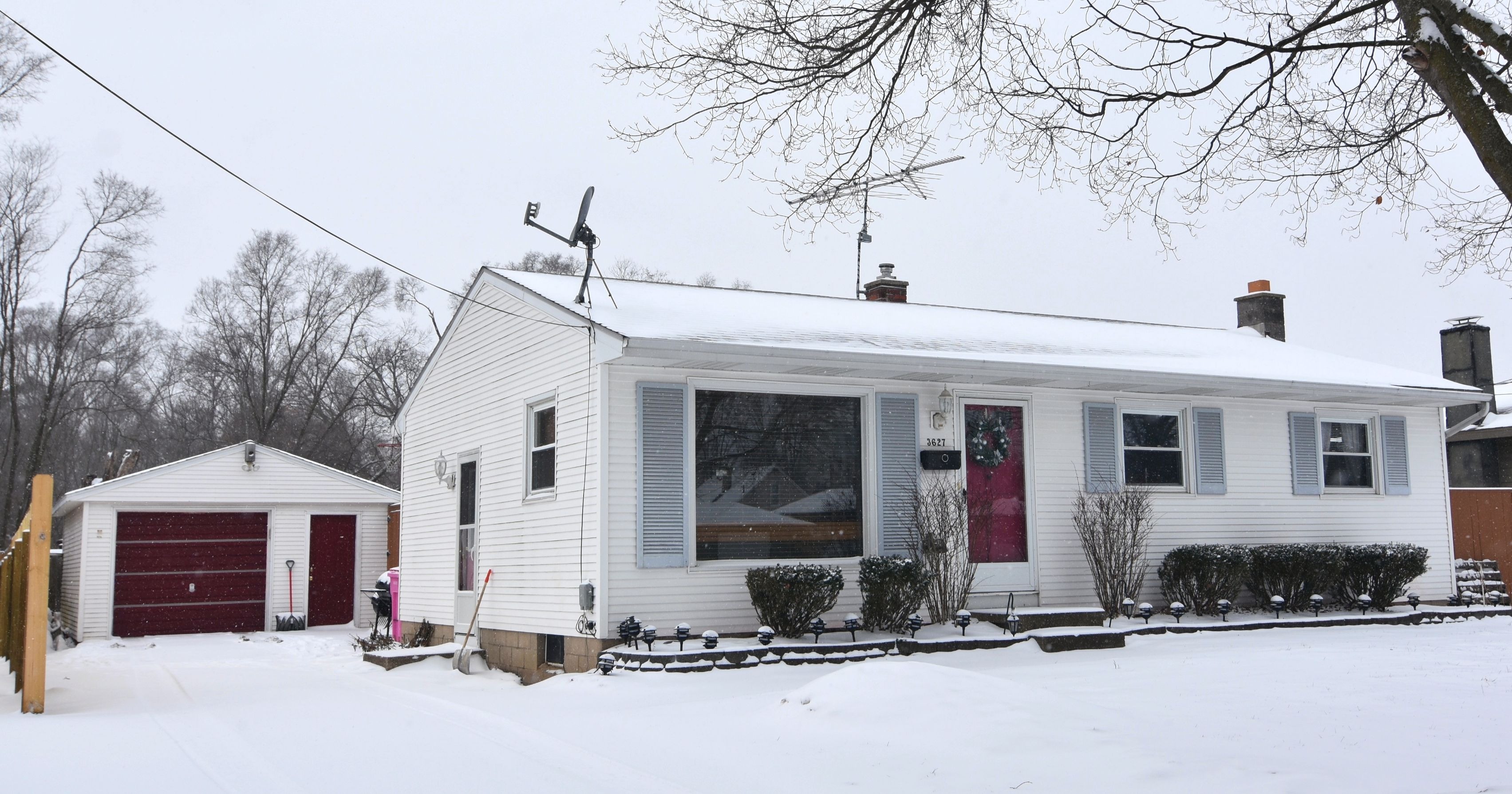 Home in Wyoming with Large Lot & Pool