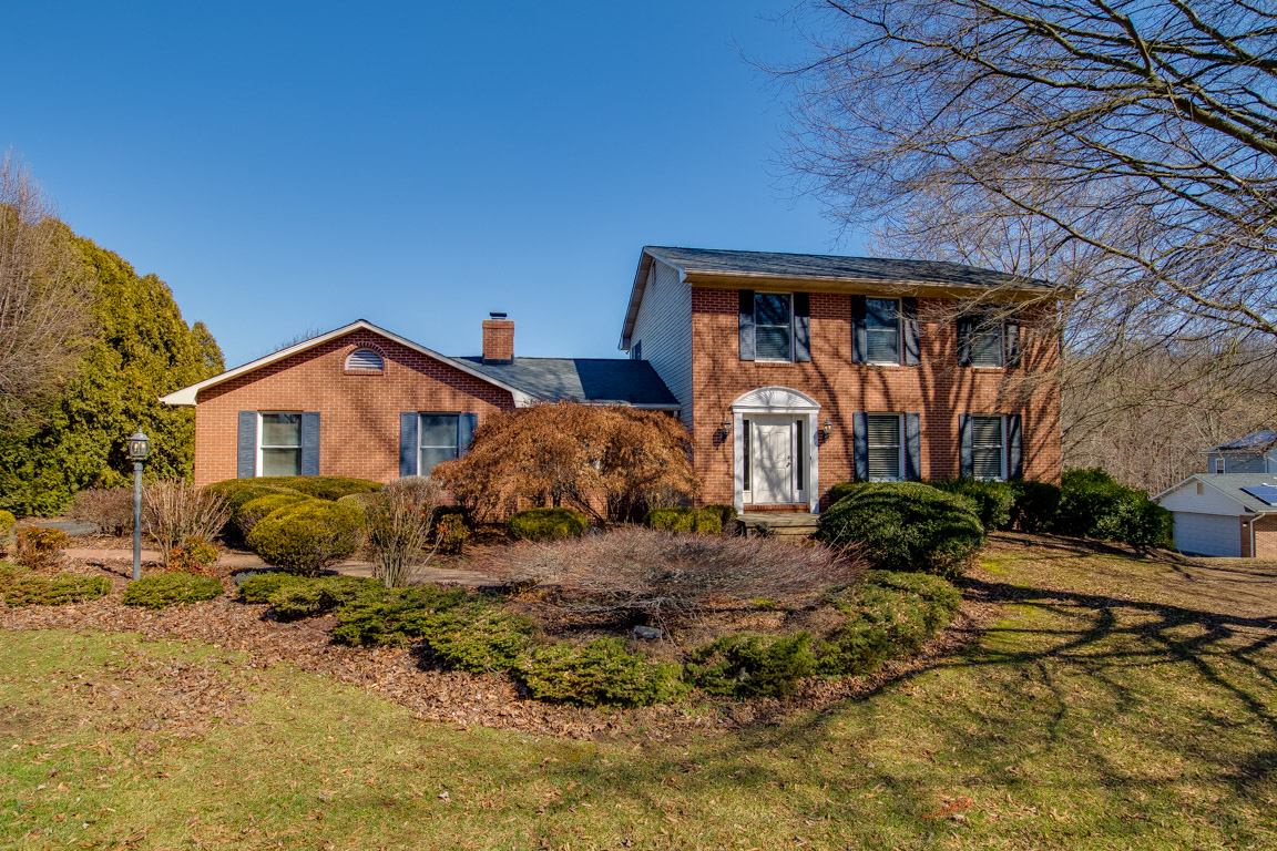 2904 Calliston Ct. Jarrettsville MD. Beautiful Colonial For Sale. Incredible Views!