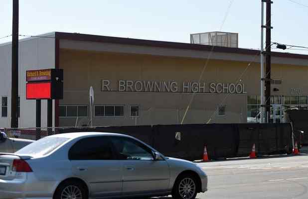 Despite construction delays, Browning High School In Long Beach Expected To Open On Time