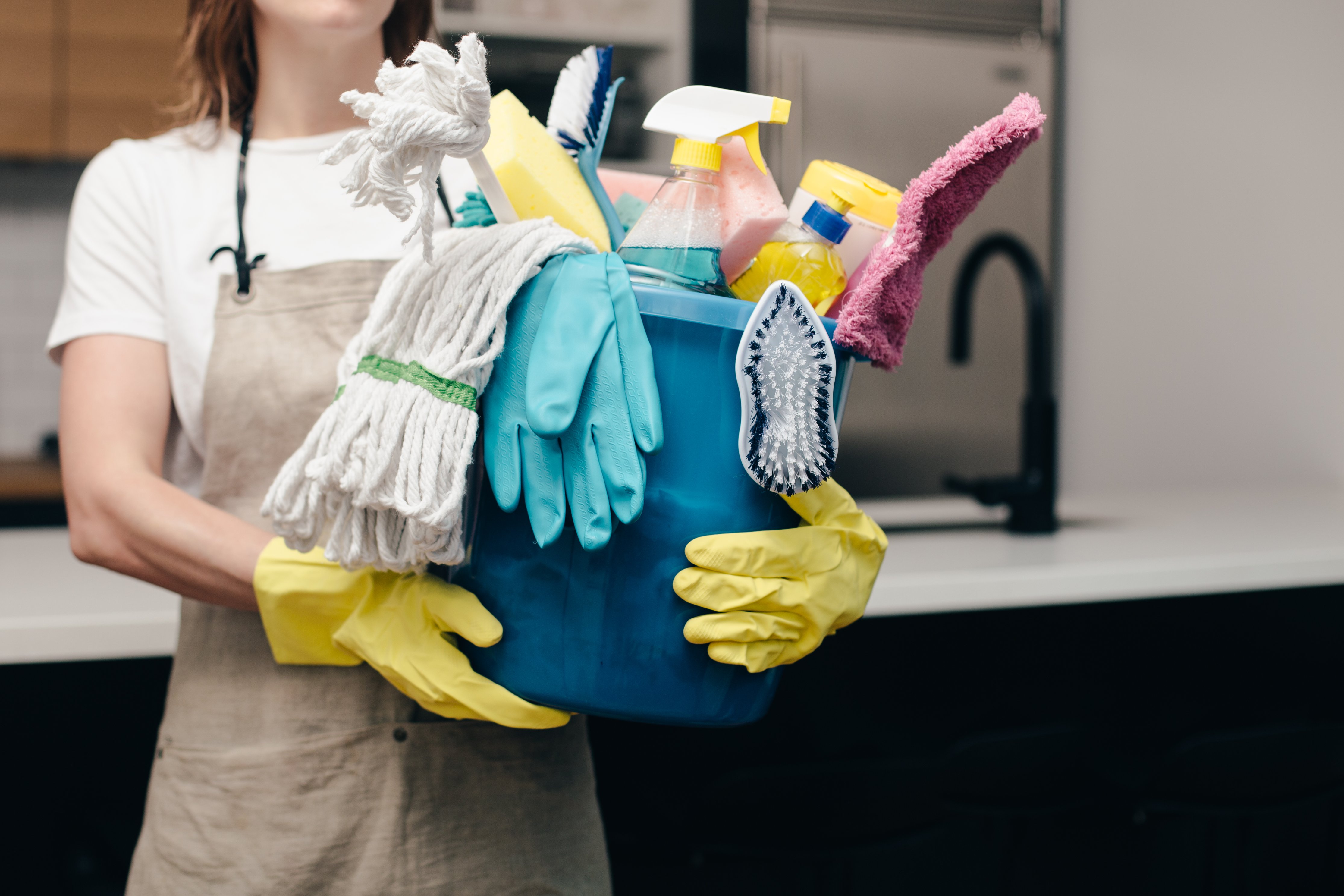 14 Deep-Cleaning Tips For New Homeowners