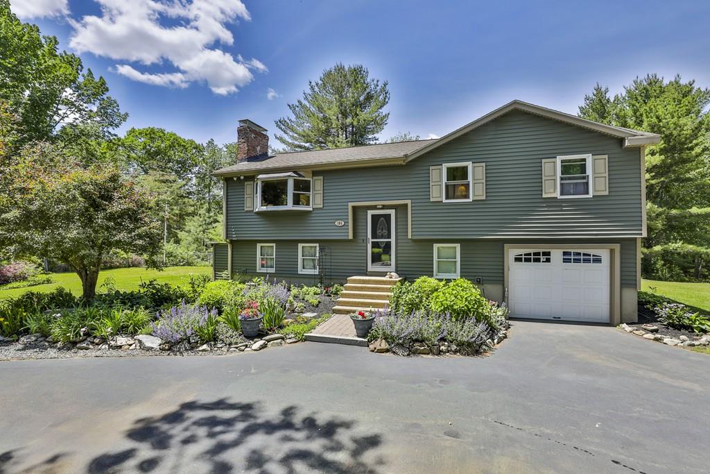 195 Seven Star Road Groveland, MA 01834 Commonwealth Properties Real Estate Melrose, MA 02176