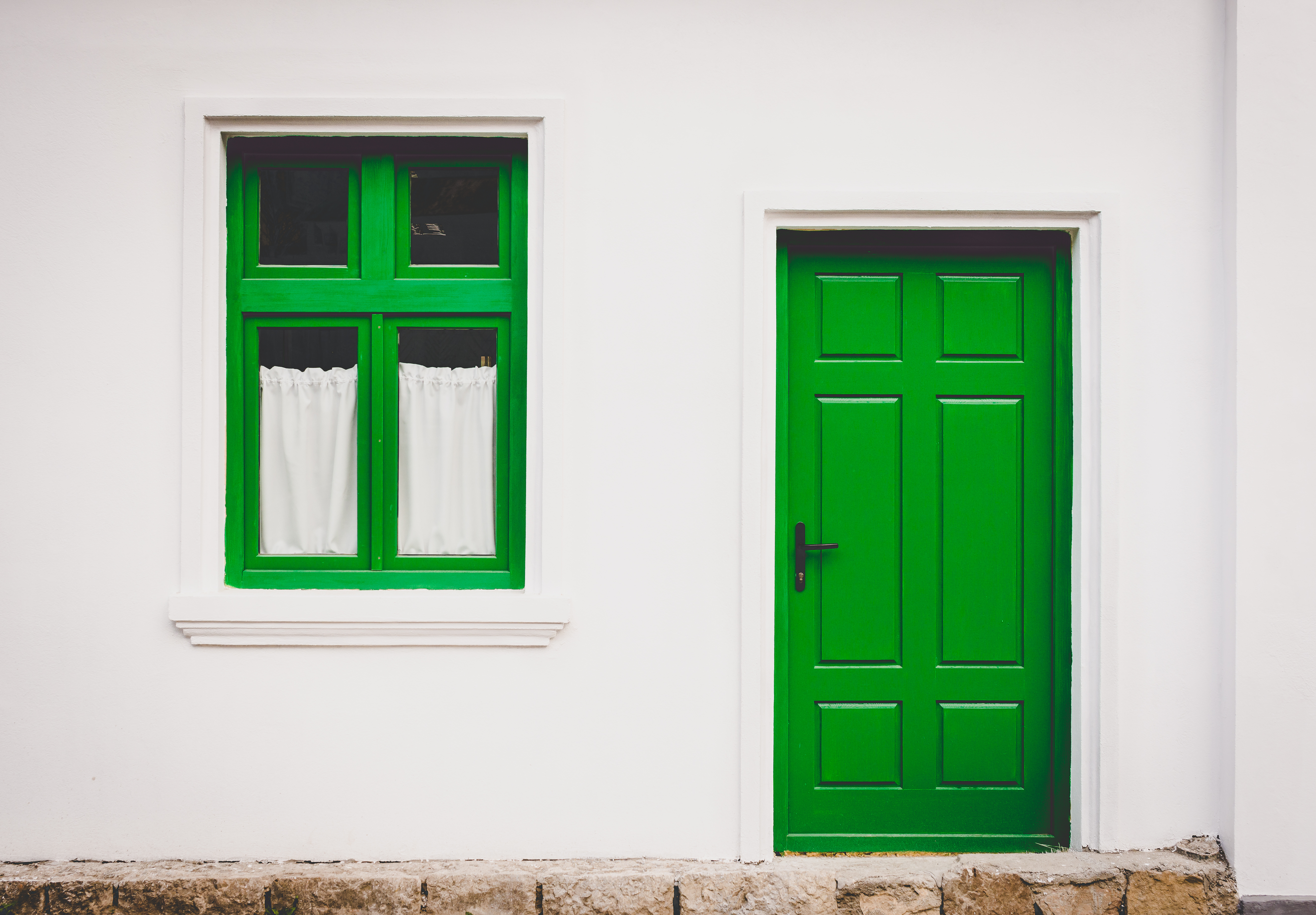 How to Make Your Home's Entrance Enticing