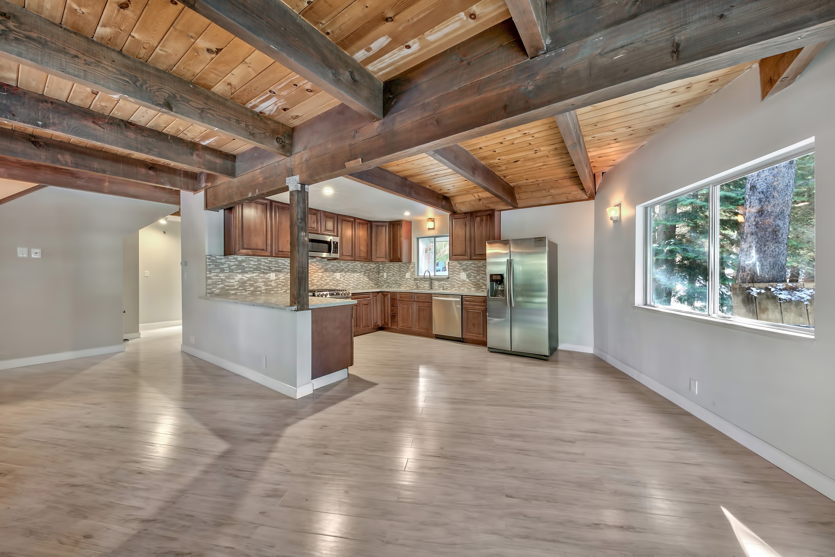 Welcome to 1567 Iroquois Circle in South Lake Tahoe California