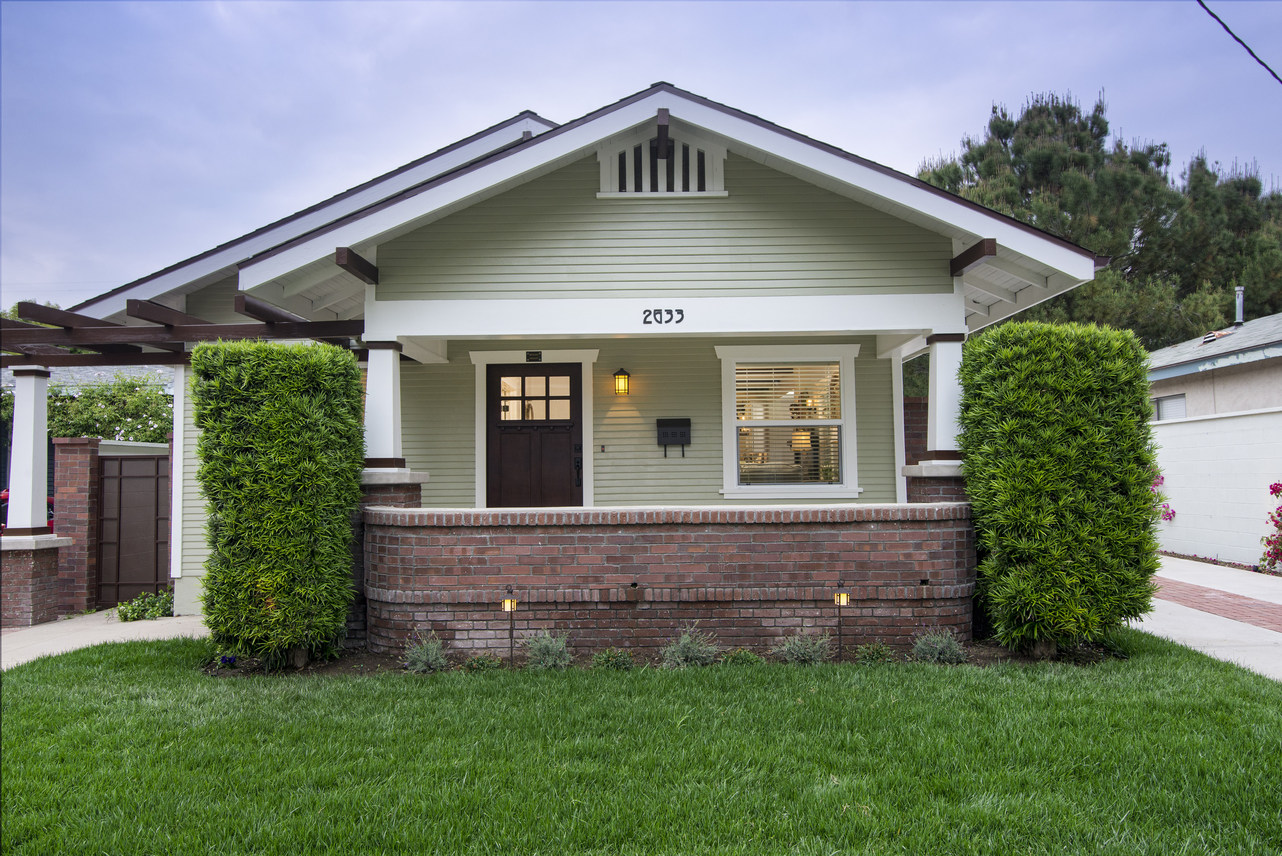 La Verne - Small Town Charm