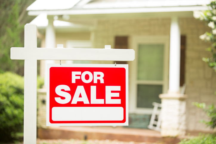 Should I Stay or Should I Go? How to Know When It’s Time to Sell