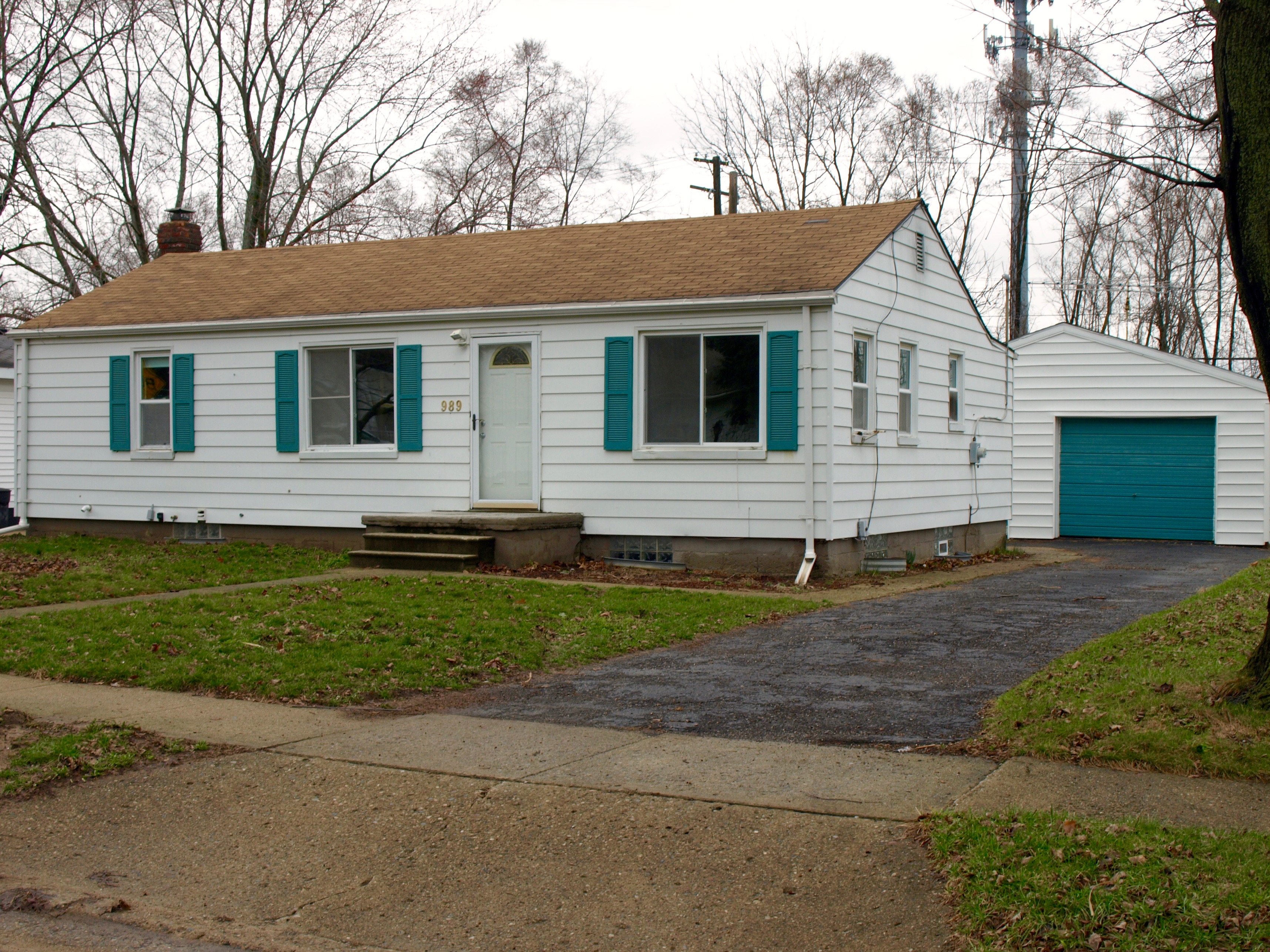 989 Hawthorne, Ypsilanti (sold)