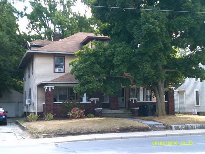 406 N. Main St., Bowling Green, OH