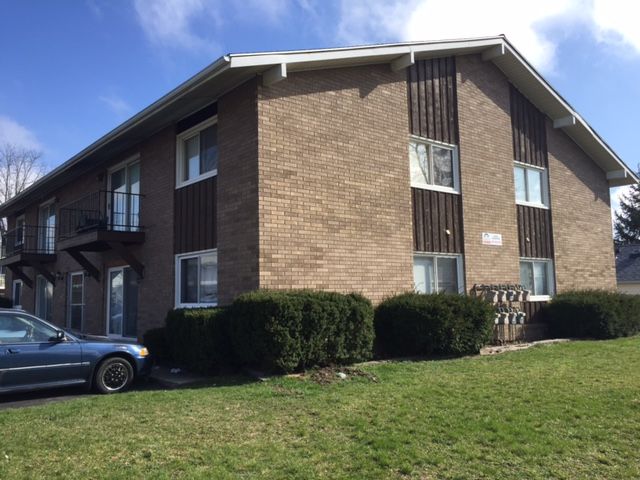 803 Fifth St., #4, Bowling Green, OH  43402