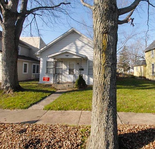 256 Buttonwood Ave., Bowling Green, OH