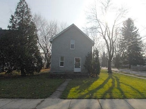 233 W. Merry Ave., Bowling Green, OH  43402