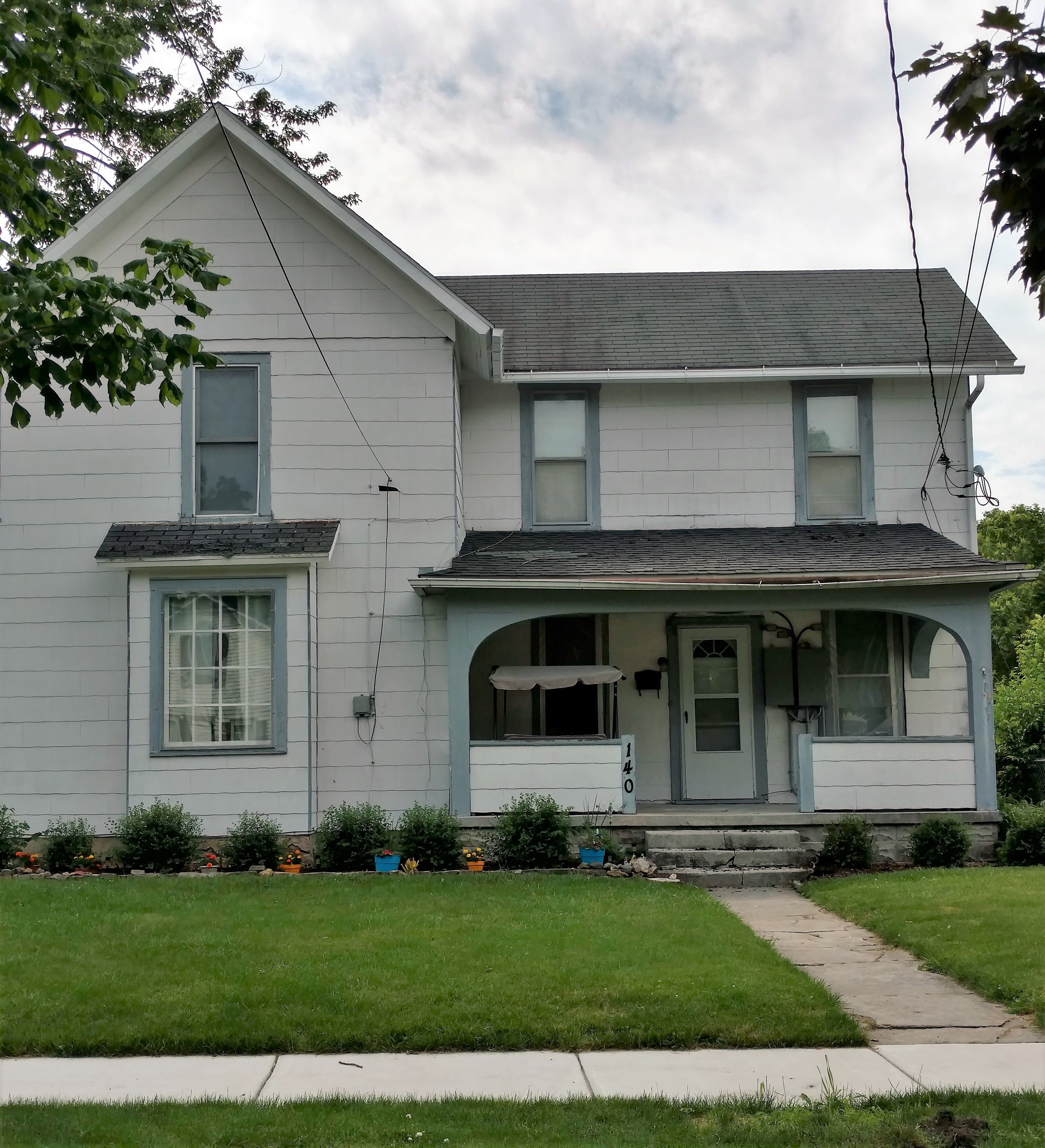 140 1/2 S. Maple St., Bowling Green, OH  43402