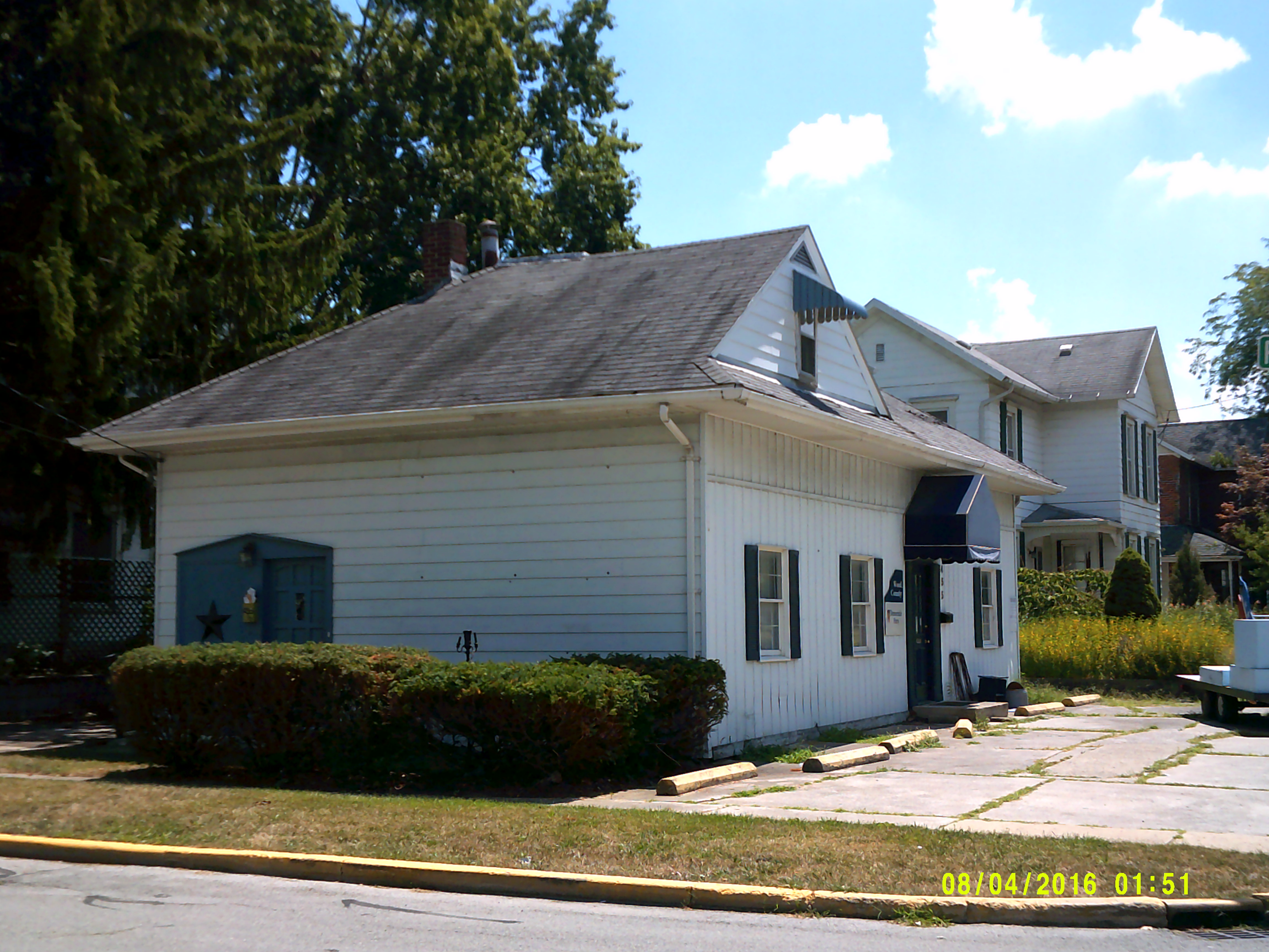 455 1/2 S. Main St., Bowling Green, OH