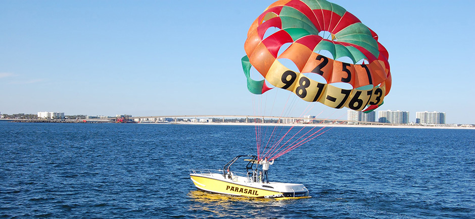 Parasailing in Orange Beach