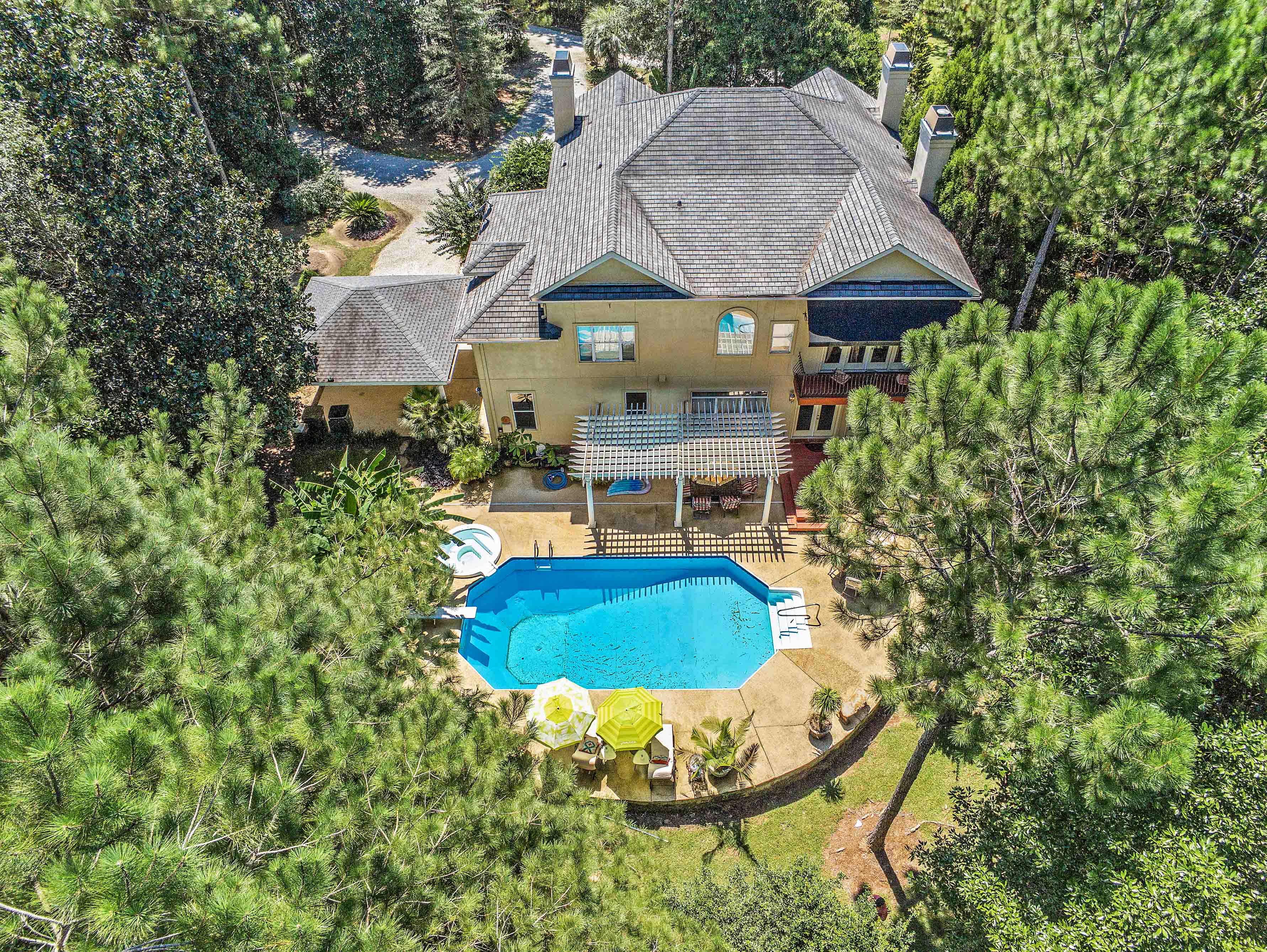 Luxury Loxley Home Pool Aerial