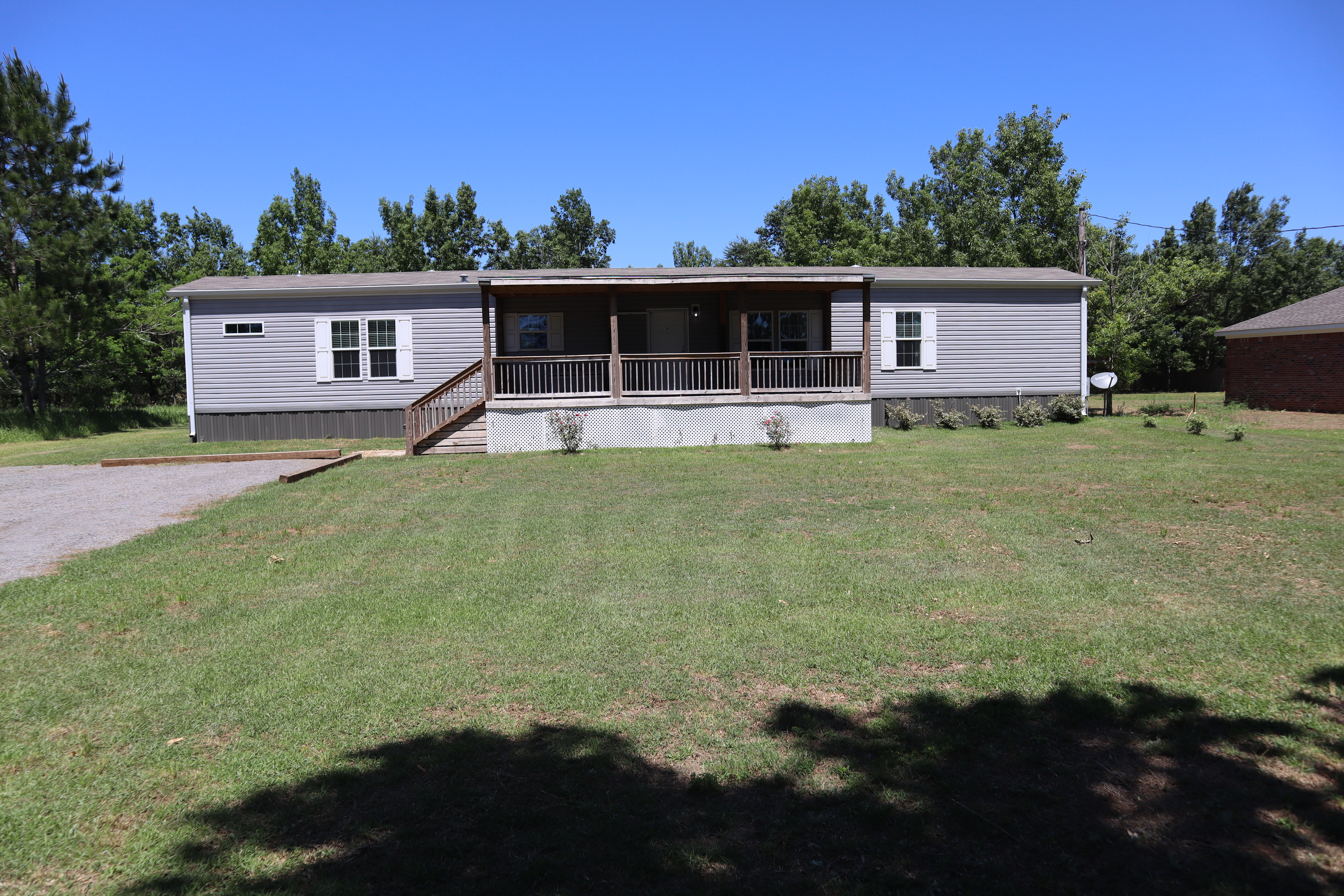 22066 A Country Road 62 S