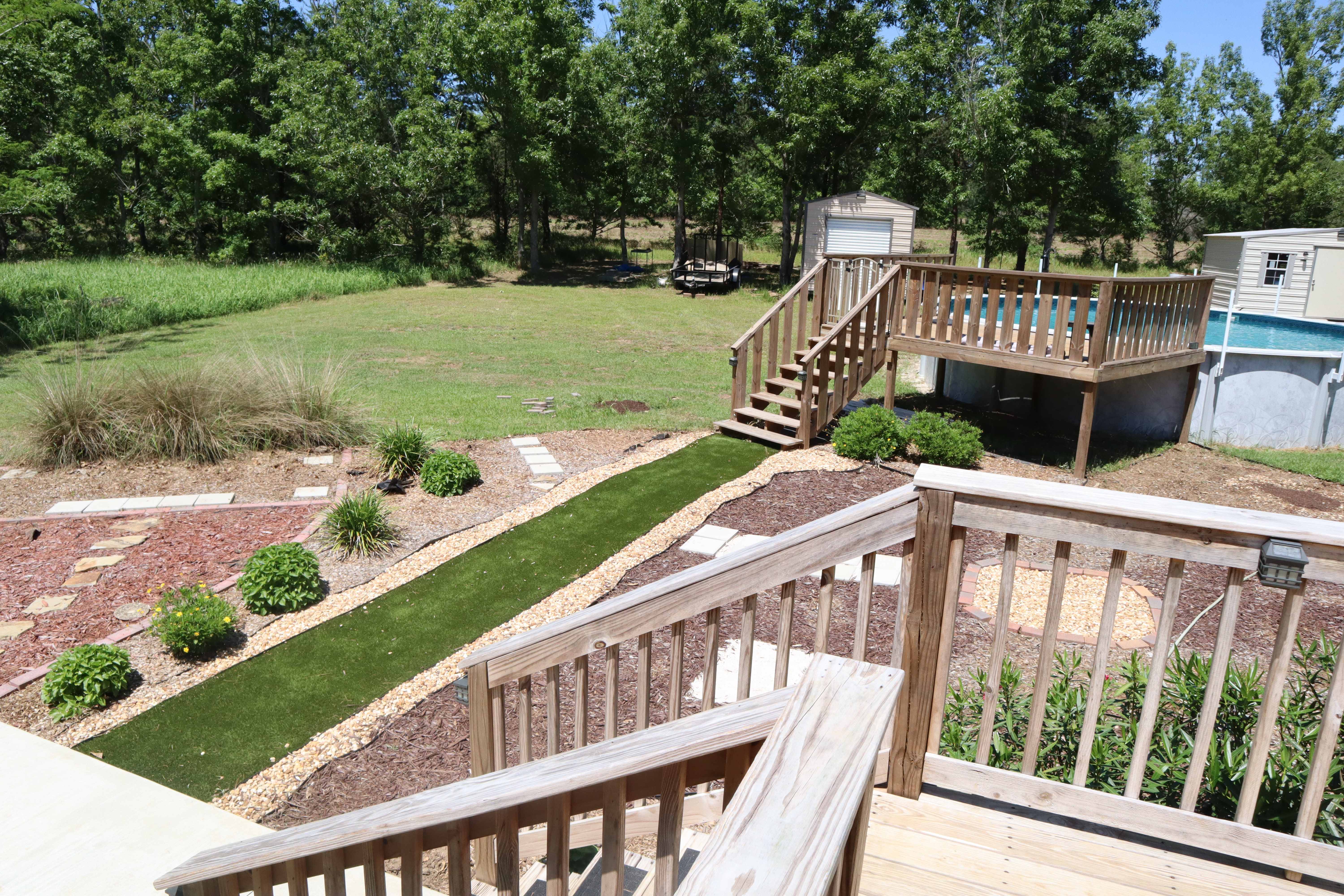 22066 A Country Road 62 S pool deck