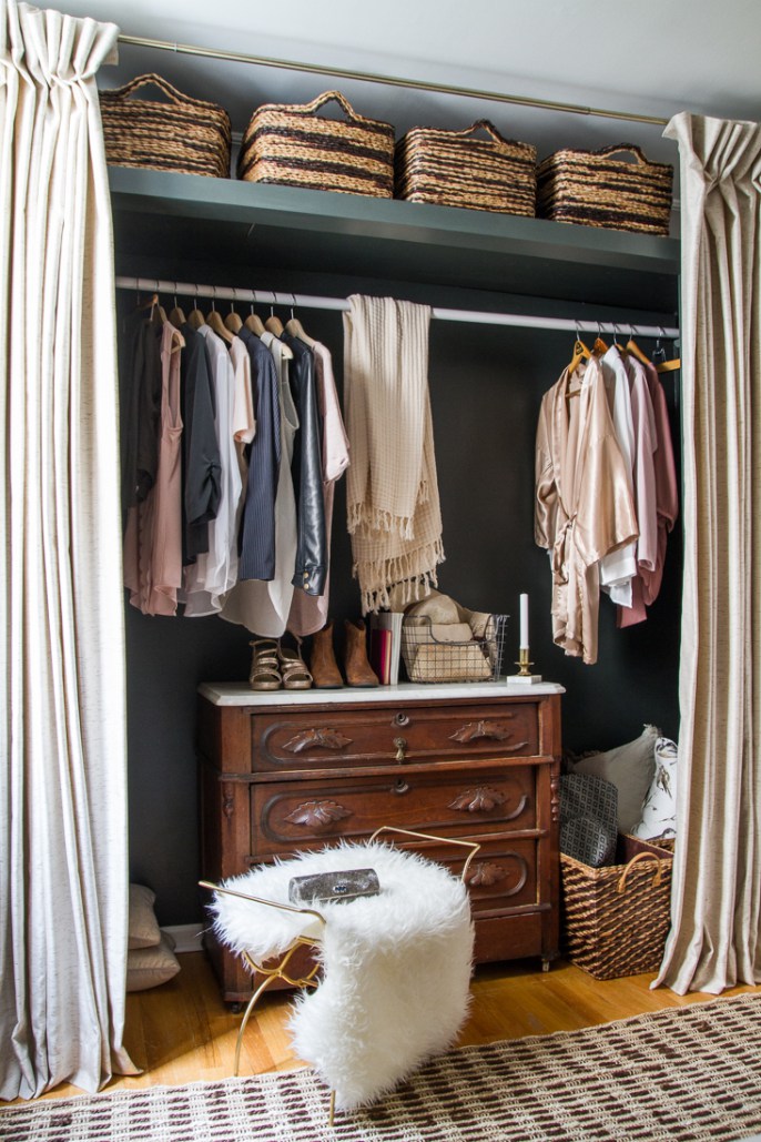 How to Set Up Your Small Closet