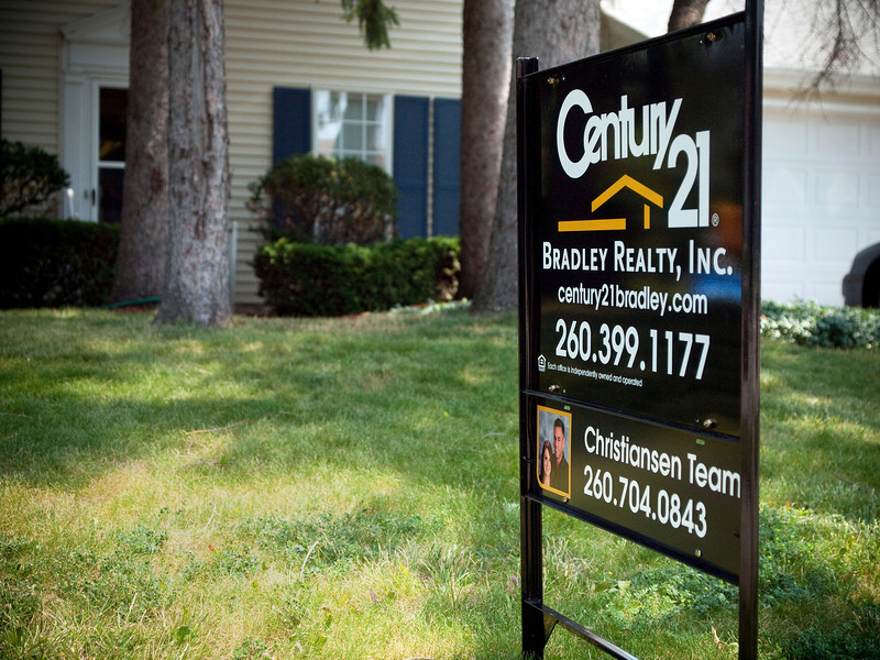 8 tips to help you during your Fort Wayne home search.