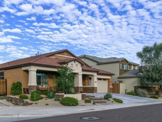 Metro Phoenix falls off top 10 list for the most affordable places to buy homes