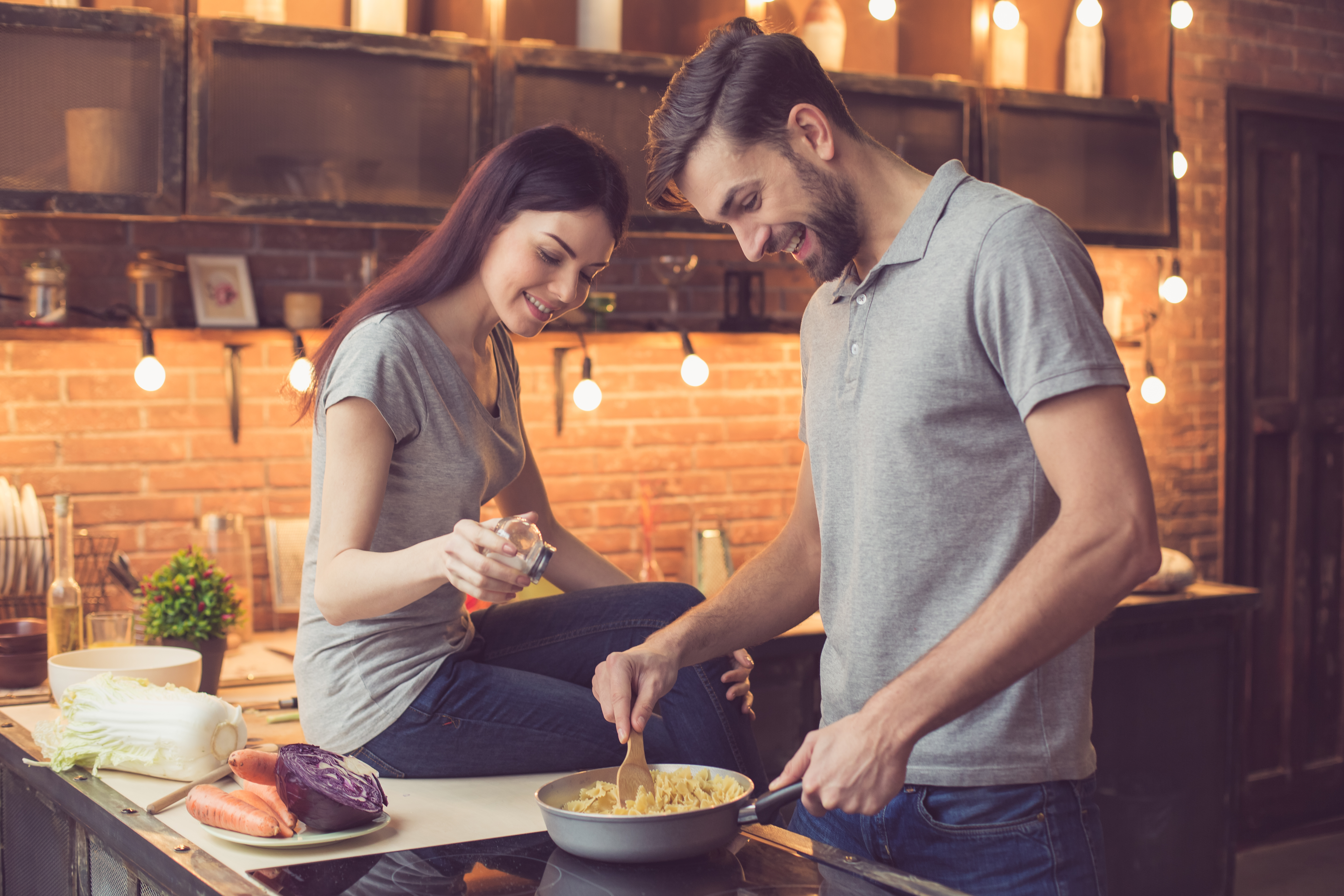 5 WAYS TO CELEBRATE VALENTINE'S DAY AT HOME!