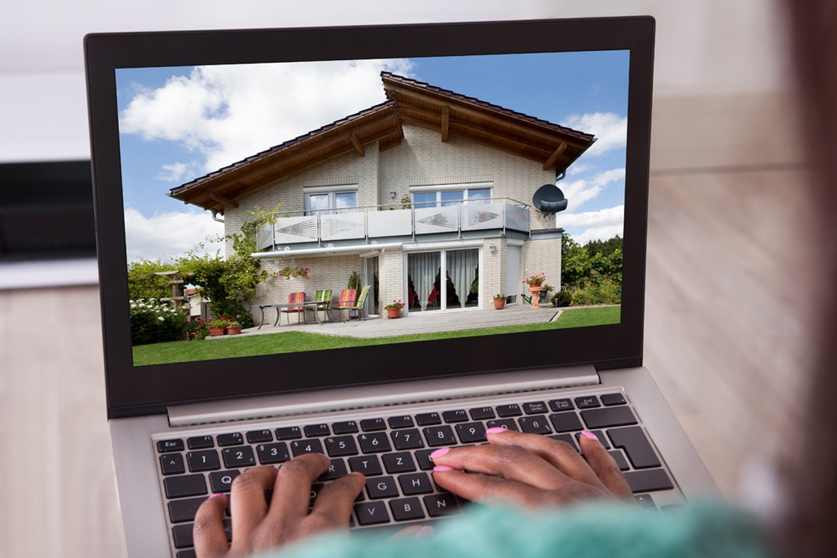 Why Use a REALTOR® When Buying a Home?
