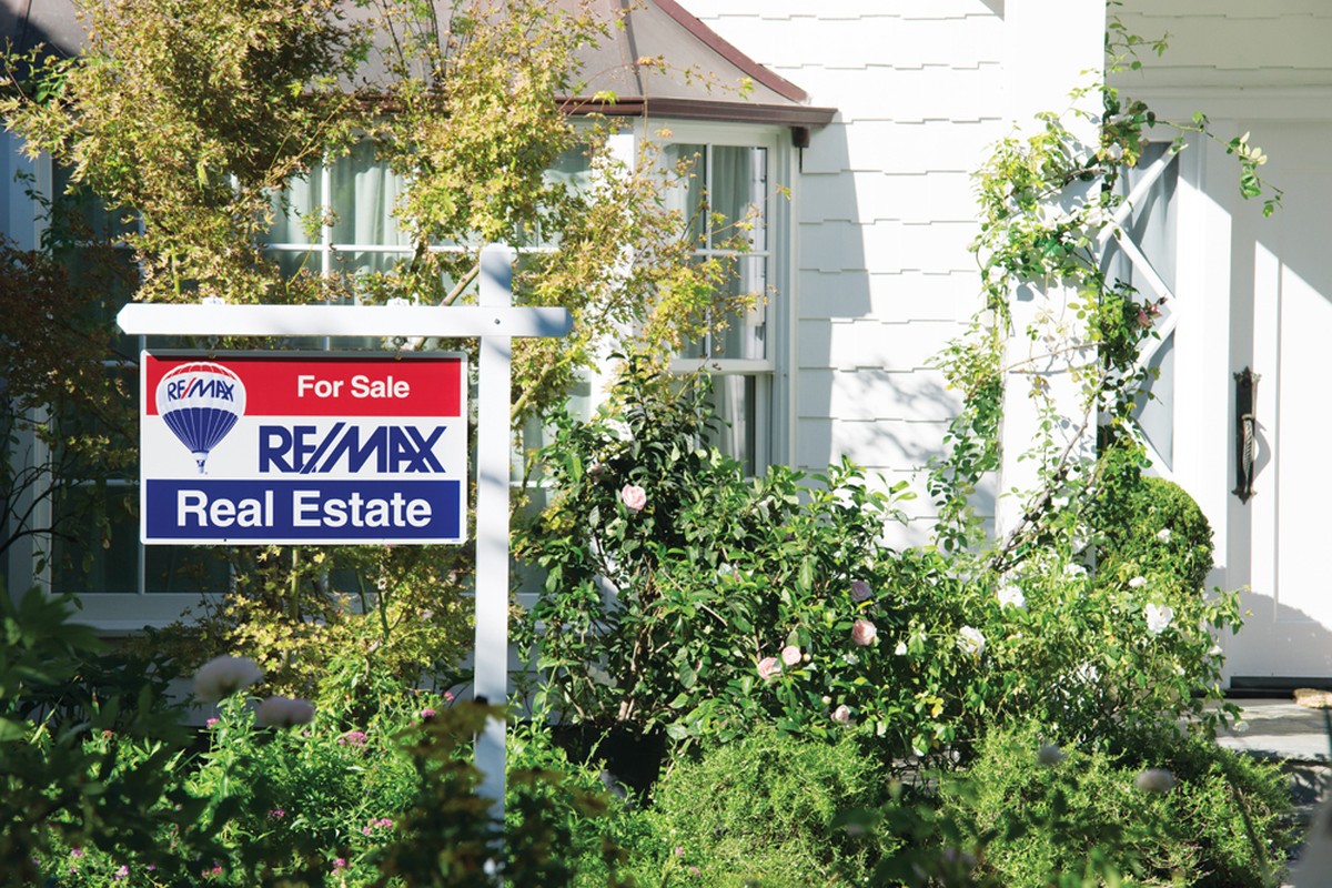 The Basics of Making an Offer