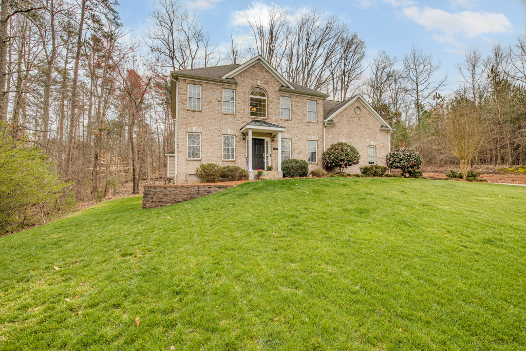 JUST LISTED! 3212 Wynnfield Drive, High Point