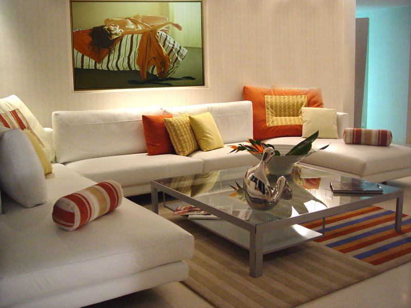 Five ideas that can dramatically improve your living room