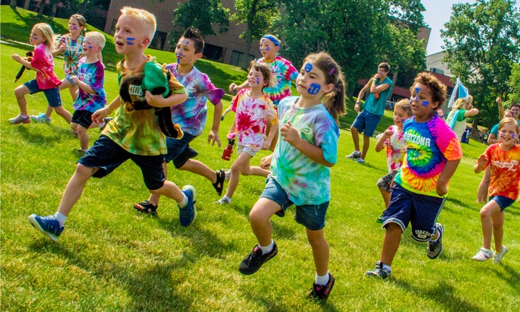 Moving the Kids this Summer? 5 Tips to Help it Go Easier