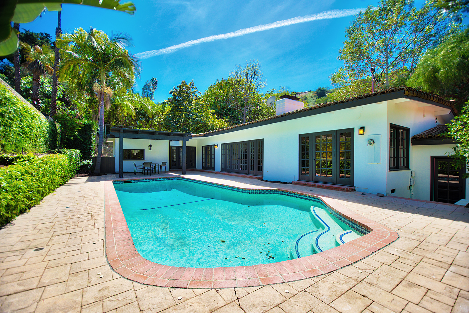 3700 Bobstone Drive | Sherman Oaks