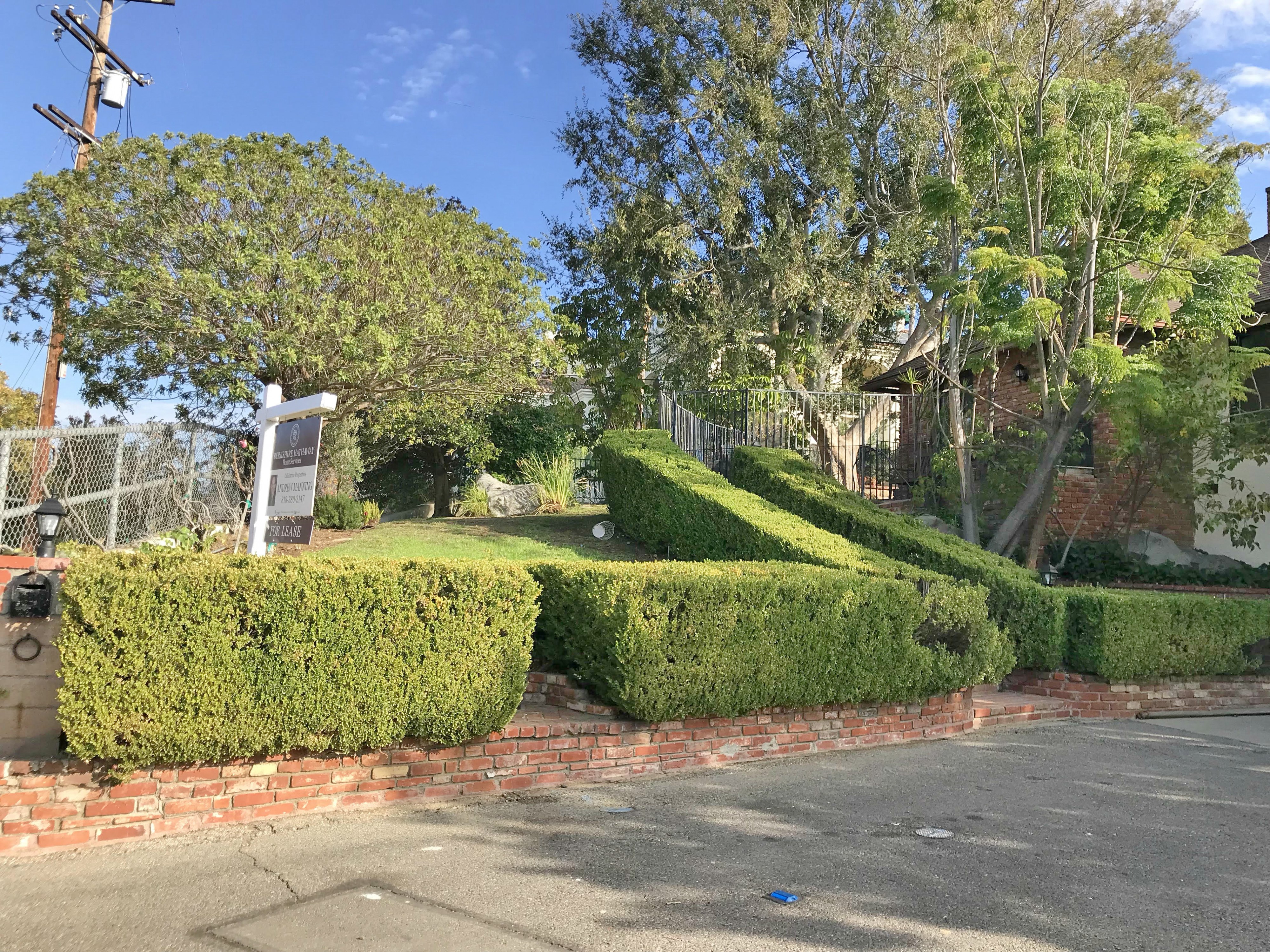 3709 Sunswept Drive | Studio City