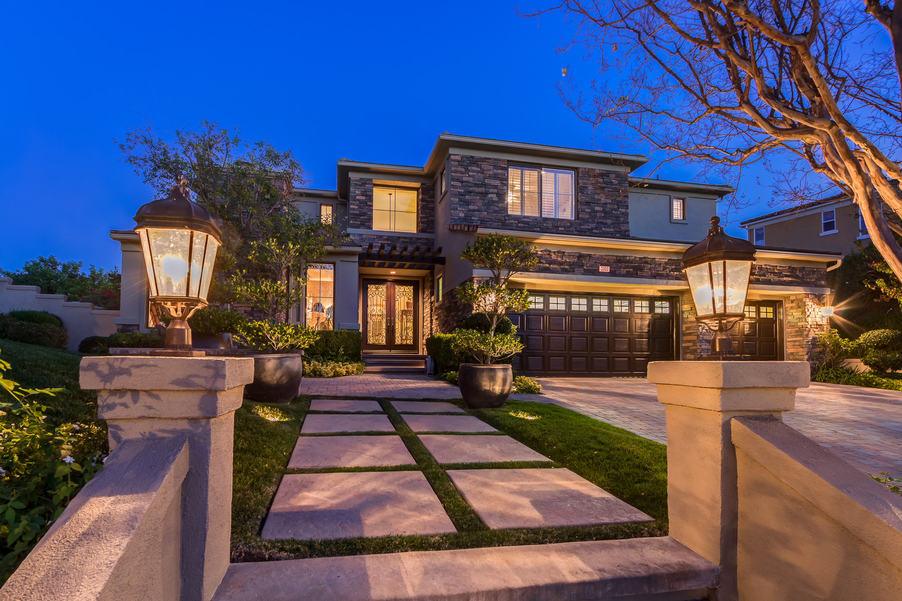 3900 Rock Hampton Drive | Tarzana