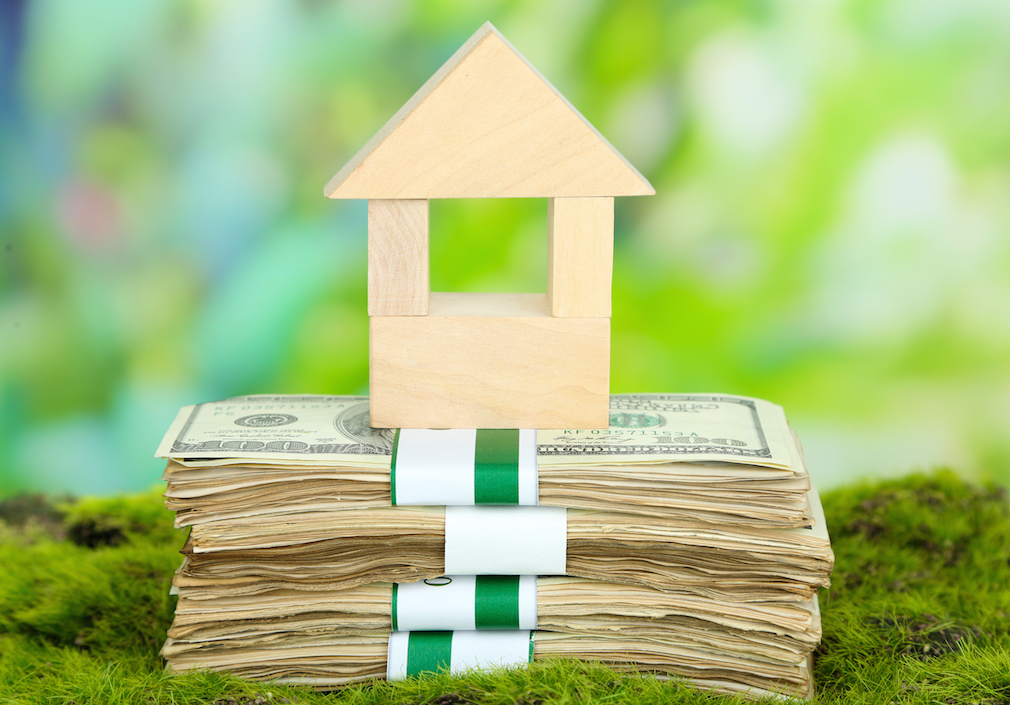 Falling inventory forces homebuyers to move at fastest pace ever