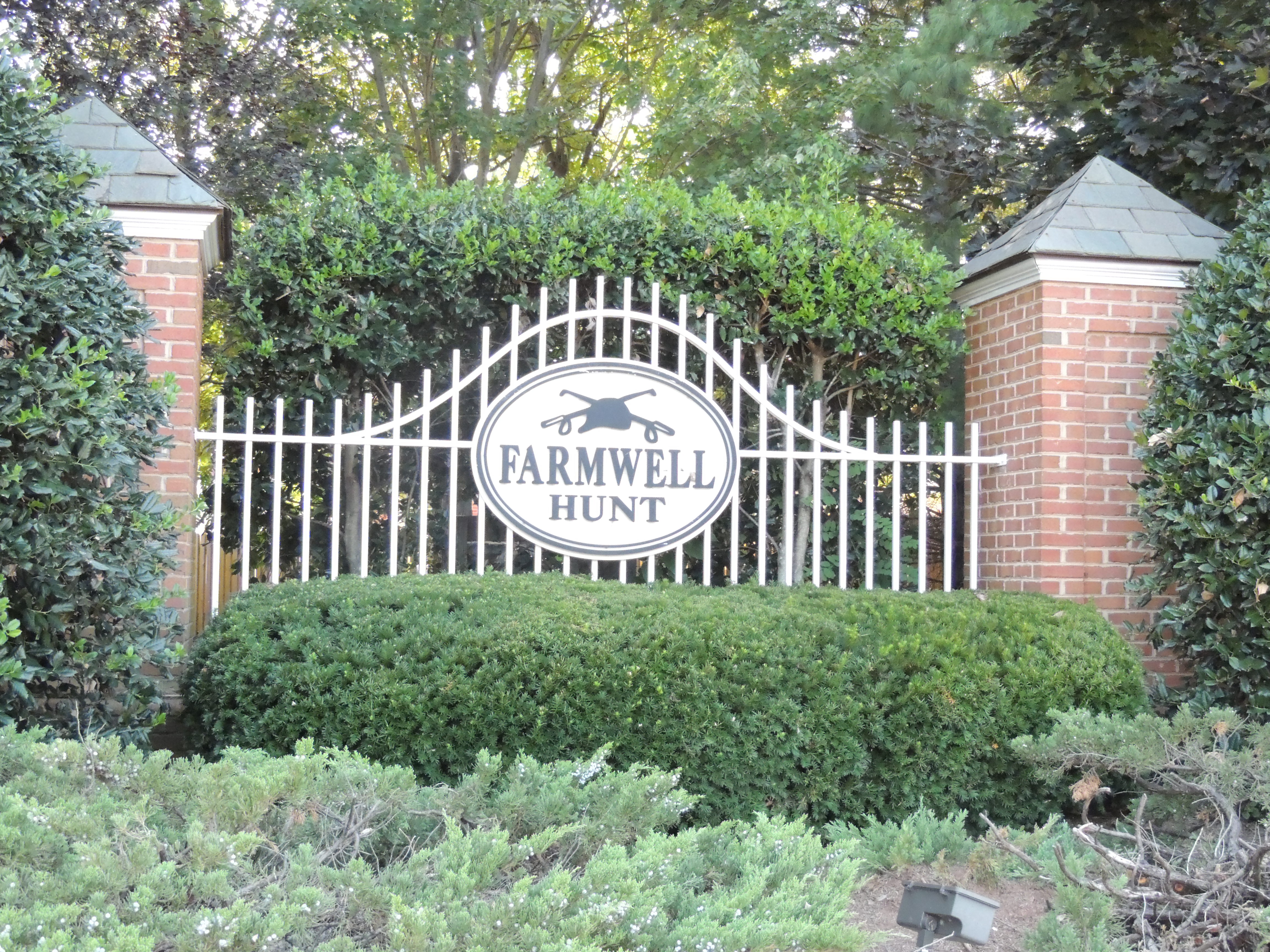 Farmwell Hunt Real Estate