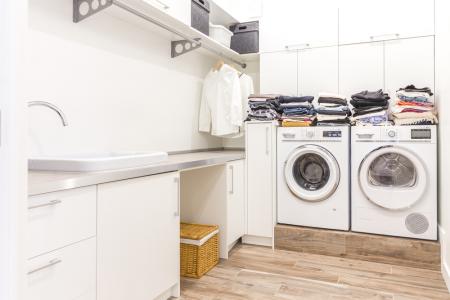 HOW TO LOVE YOUR LAUNDRY ROOM